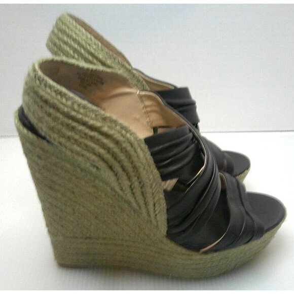 Boutique9  BTILLY Women's High Wedge Leather Sandals  In  Dark Brown  Size 9.5M - Picture 2 of 9